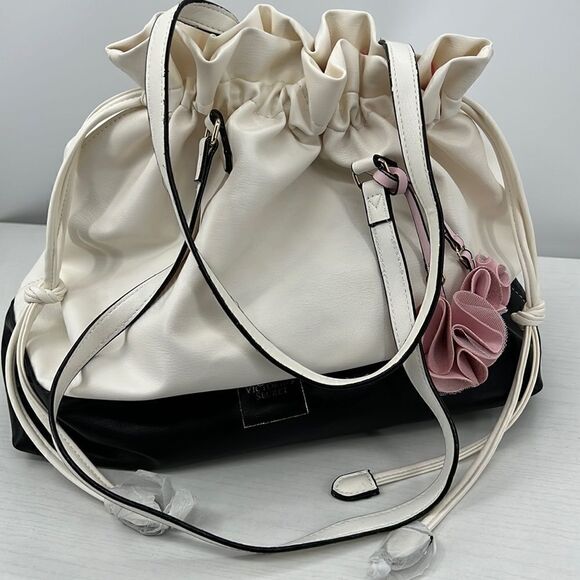 Victoria’s Secret creamy white purse - Picture 1 of 8